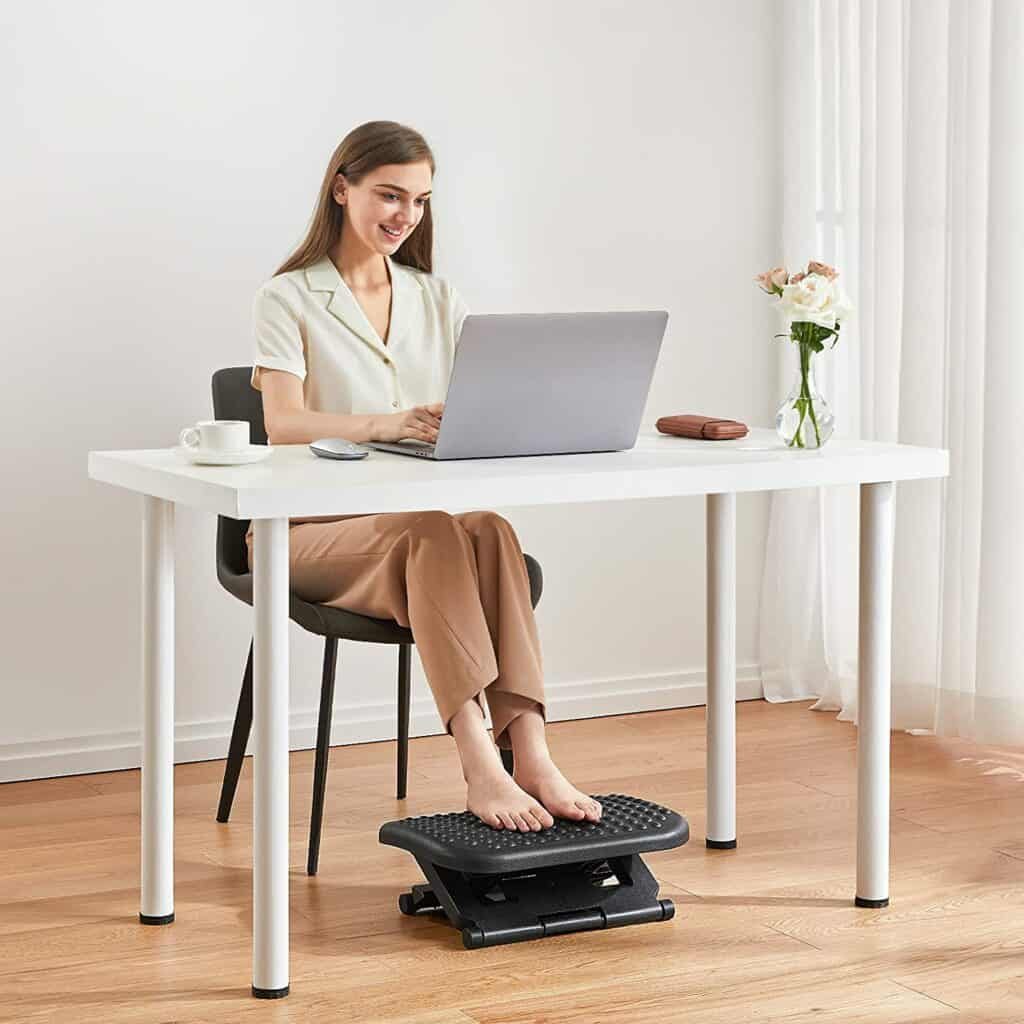 HUANUO Adjustable Footrest